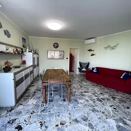 Lido Di Jesolo, Lovely And Sea View Flat Appartamento *