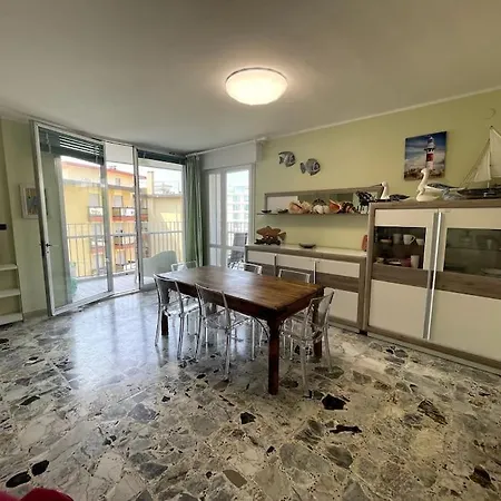 Lido Di Jesolo, Lovely And Sea View Flat Appartamento *